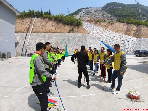 公司舉辦“慶五一、迎五四”職工文體活動(dòng)